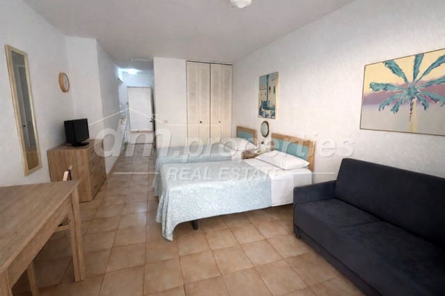 Apartament na sprzedaż w Los Cristianos, Arona - 199 900 € (Ref: 9739187)