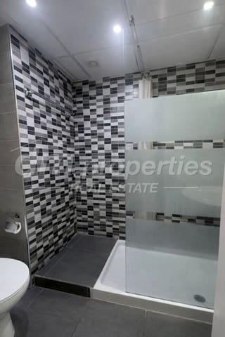 Apartament na sprzedaż w Los Cristianos, Arona - 199 900 € (Ref: 9739187)