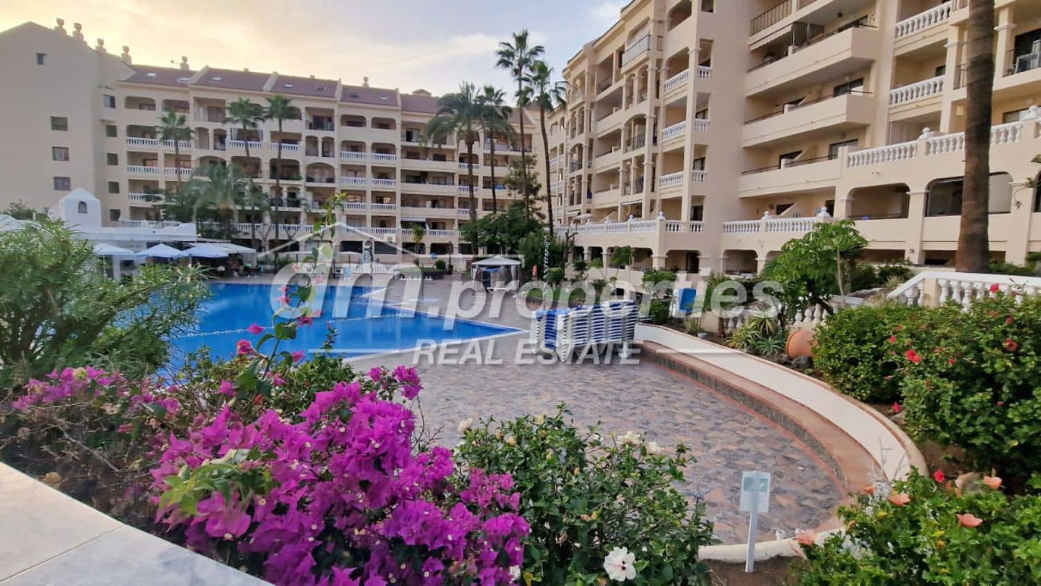 Apartament na sprzedaż w Los Cristianos - 199 900 € (Ref: 9739187)