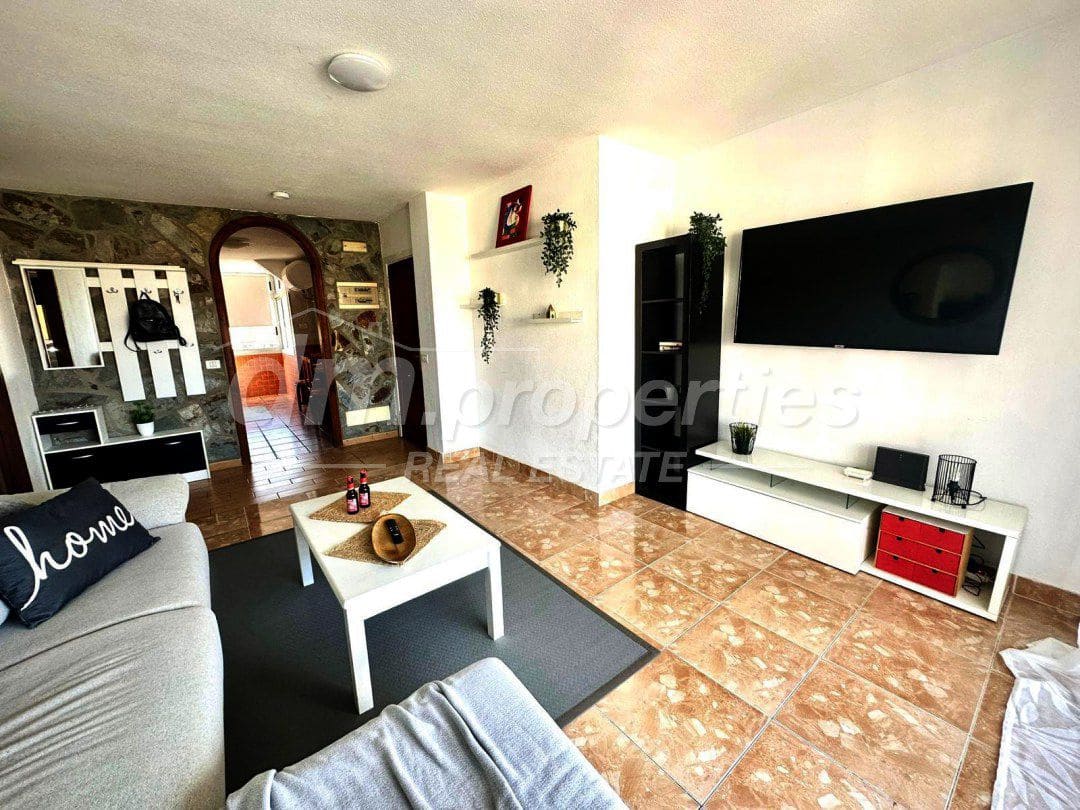 2 soveværelse Lejlighed til salg i Arona - € 448.000 (Ref: 9739188)