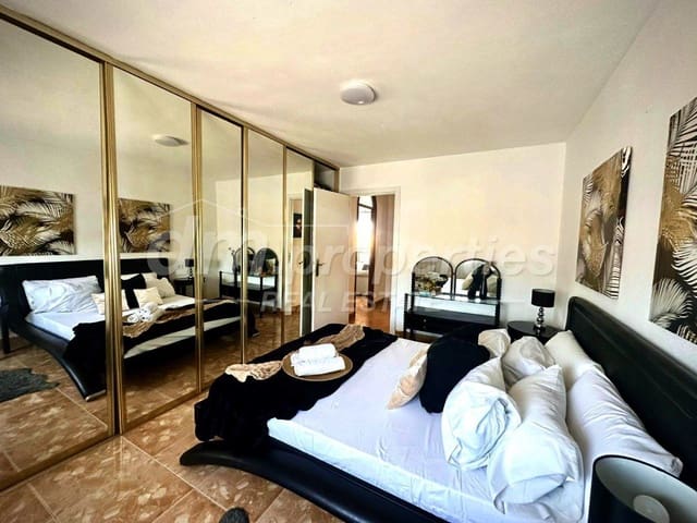 Apartamento de 2 habitaciones en Arona en venta - 448.000 € (Ref: 9739188)