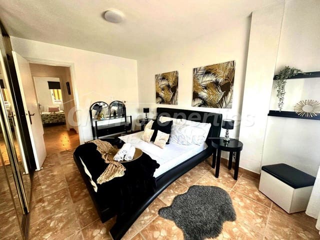 Apartamento de 2 habitaciones en Arona en venta - 448.000 € (Ref: 9739188)