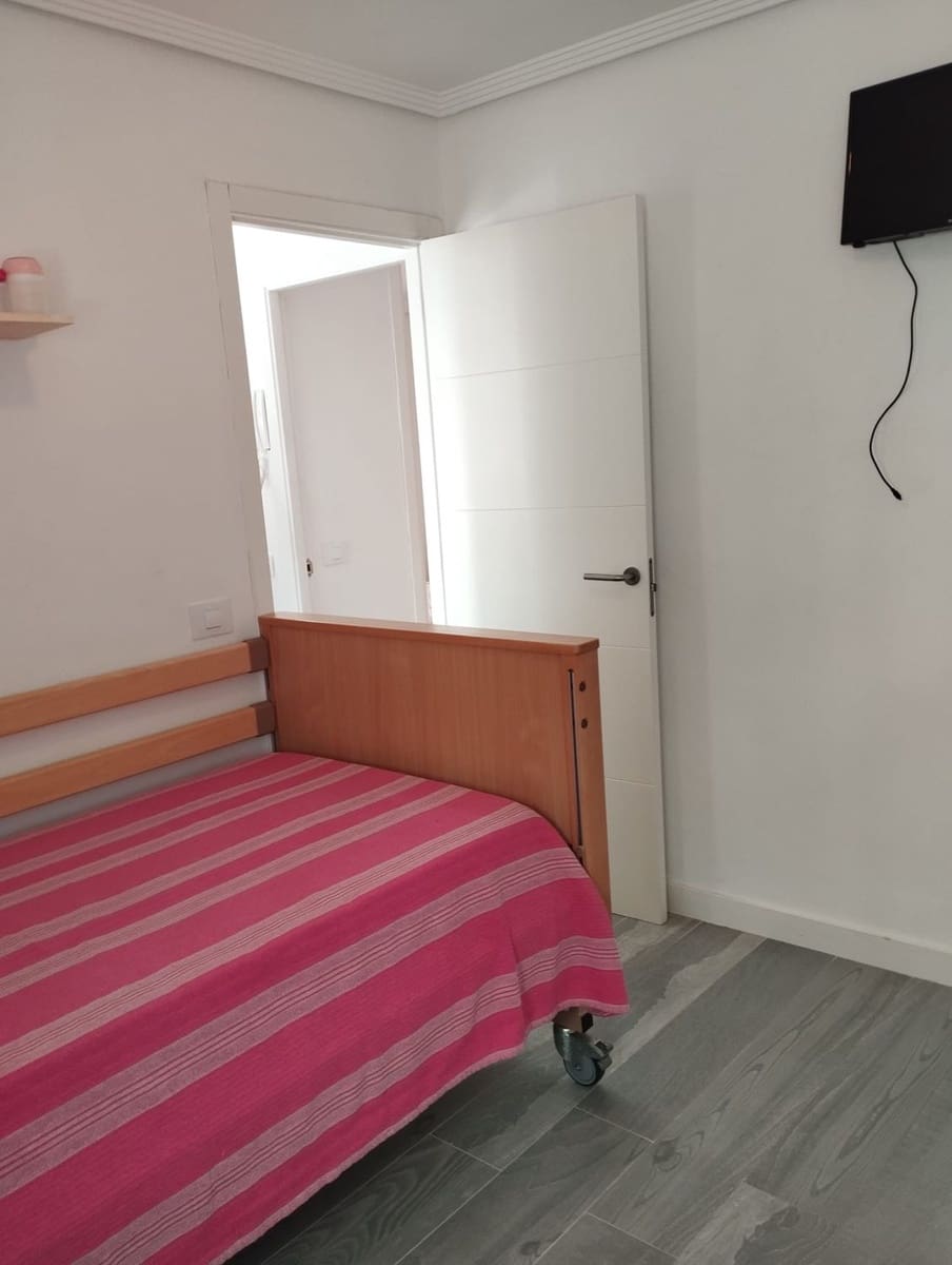 2 sypialnia Apartament na sprzedaż w Los Cristianos - 260 000 € (Ref: 9739189)