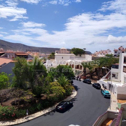 1 sovrum Lägenhet till salu i Los Cristianos, Arona med garage - 259 000 € (Ref: 9739190)