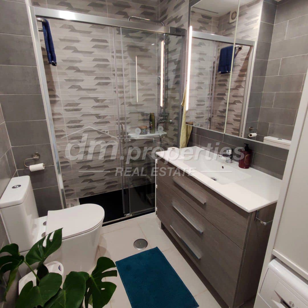 1 sovrum Lägenhet till salu i Los Cristianos med garage - 259 000 € (Ref: 9739190)