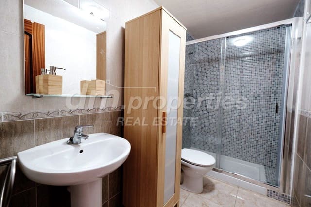 Apartamento de 1 habitación en El Medano, Granadilla de Abona en venta con garaje - 230.000 € (Ref: 9739191)