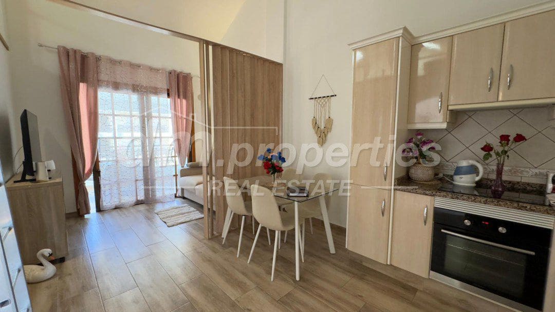 Apartamento de 1 habitación en Los Cristianos en venta - 289.000 € (Ref: 9739192)
