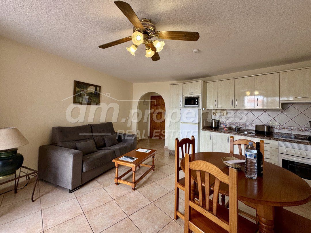 1 sypialnia Apartament na sprzedaż w Los Cristianos - 279 500 € (Ref: 9739193)