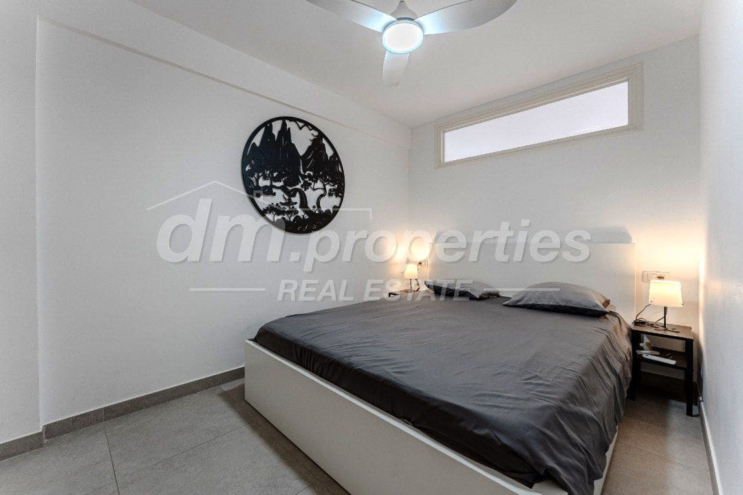 1 sovrum Lägenhet till salu i Arona - 225 000 € (Ref: 9739198)