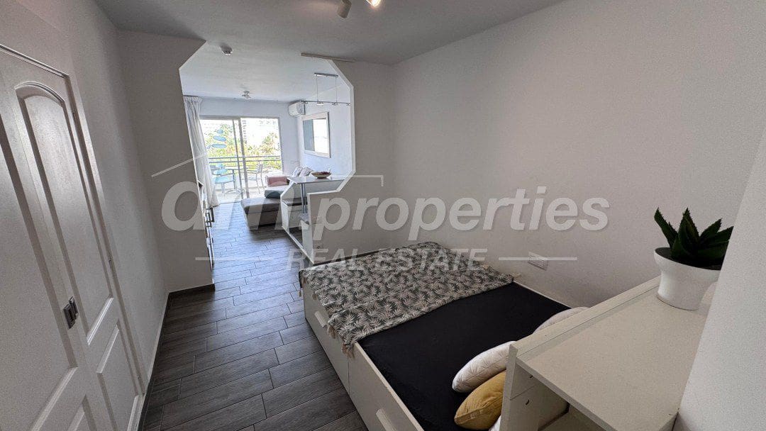 Studio à vendre à Costa Adeje - 230 000 € (Ref: 9747728)