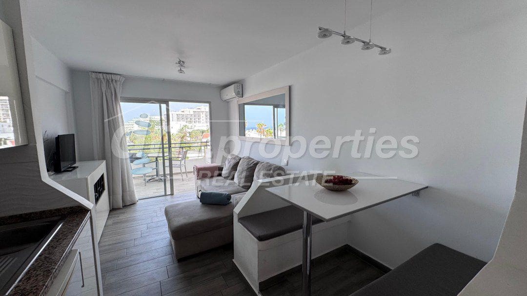 Studio à vendre à Costa Adeje - 230 000 € (Ref: 9747728)