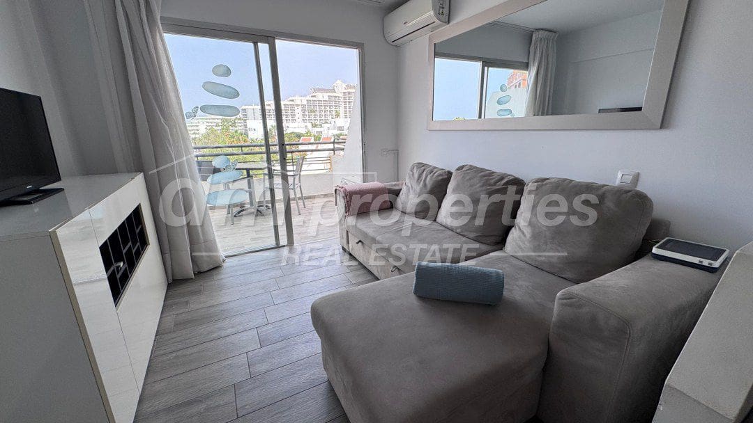 Studio à vendre à Costa Adeje - 230 000 € (Ref: 9747728)