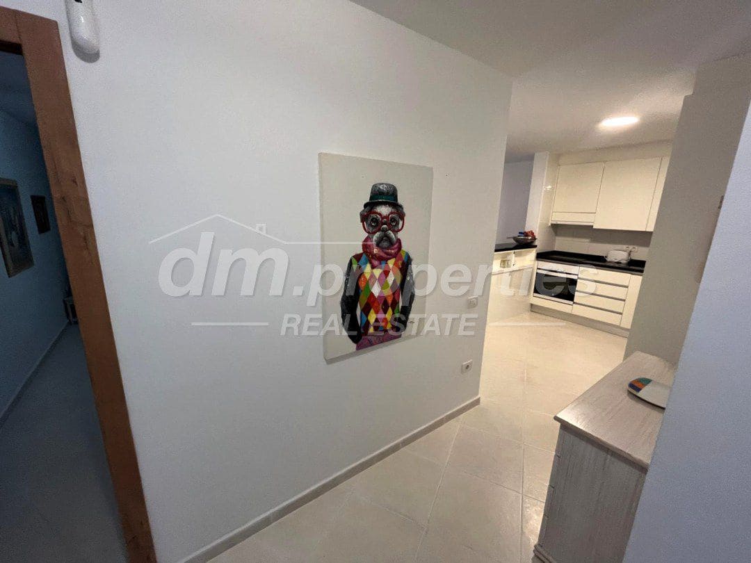 Apartamento de 3 habitaciones en Los Cristianos en venta - 630.000 € (Ref: 9747729)