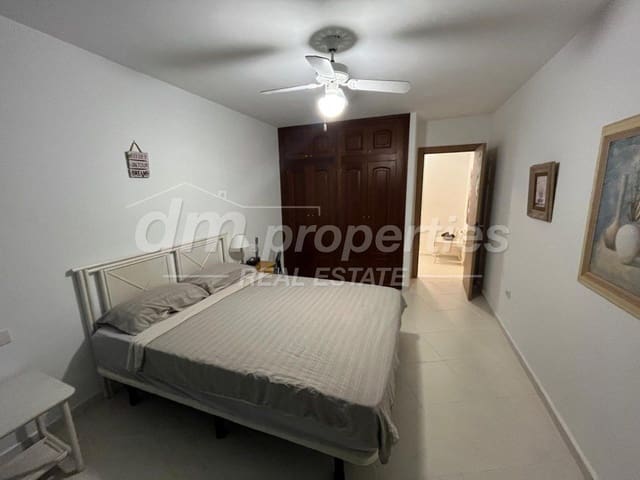 Apartamento de 3 habitaciones en Los Cristianos, Arona en venta - 630.000 € (Ref: 9747729)