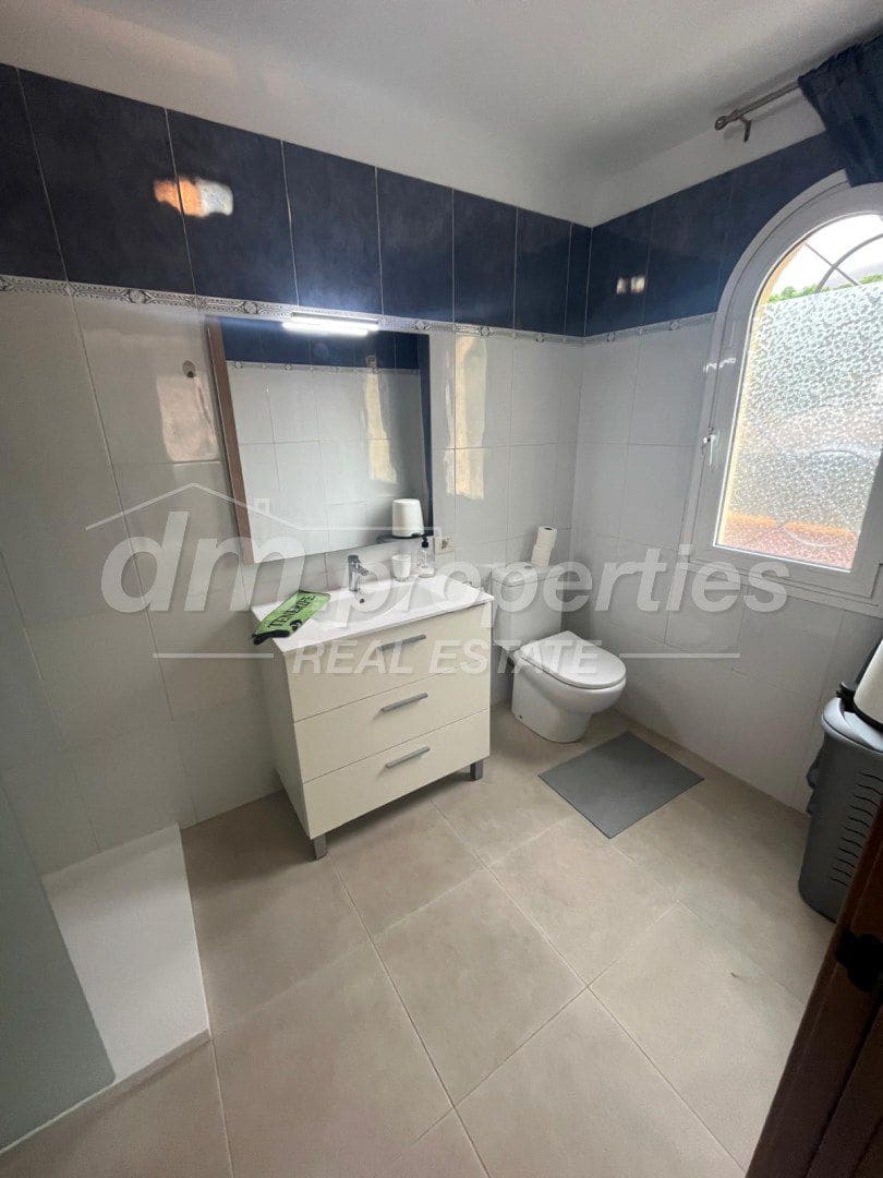 Apartamento de 3 habitaciones en Los Cristianos en venta - 630.000 € (Ref: 9747729)