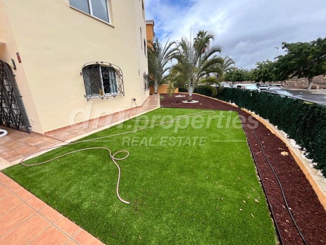 Apartamento de 3 habitaciones en Los Cristianos, Arona en venta - 630.000 € (Ref: 9747729)