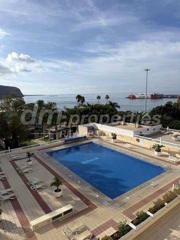 Apartamento de 2 habitaciones en Los Cristianos, Arona en venta - 699.500 € (Ref: 9747731)