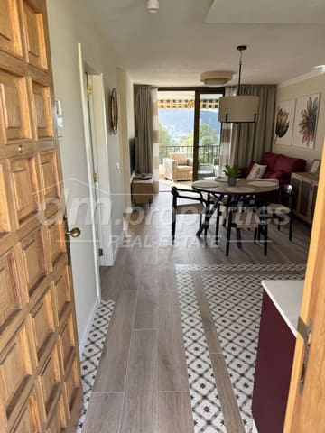 Apartamento de 2 habitaciones en Los Cristianos, Arona en venta - 699.500 € (Ref: 9747731)