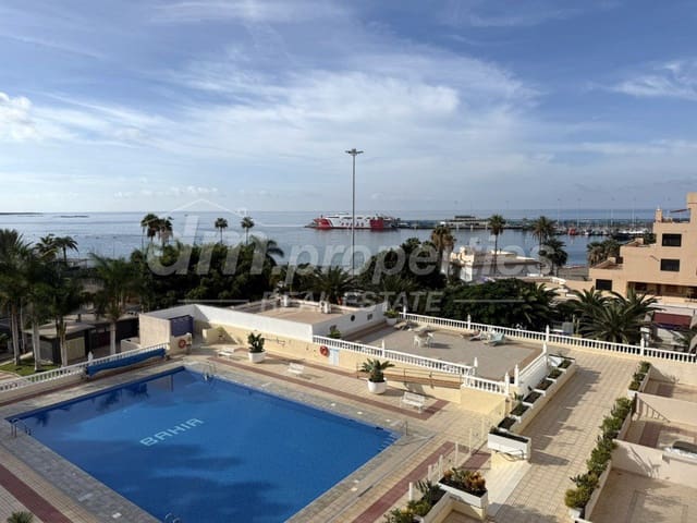 Apartamento de 2 habitaciones en Los Cristianos, Arona en venta - 699.500 € (Ref: 9747731)