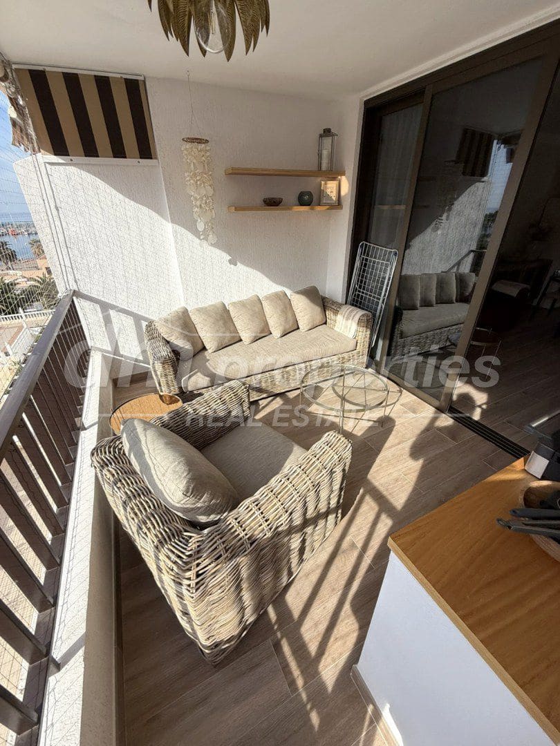 Apartamento de 2 habitaciones en Los Cristianos en venta - 699.500 € (Ref: 9747731)