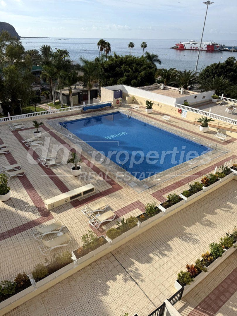 Apartamento de 2 habitaciones en Los Cristianos en venta - 699.500 € (Ref: 9747731)