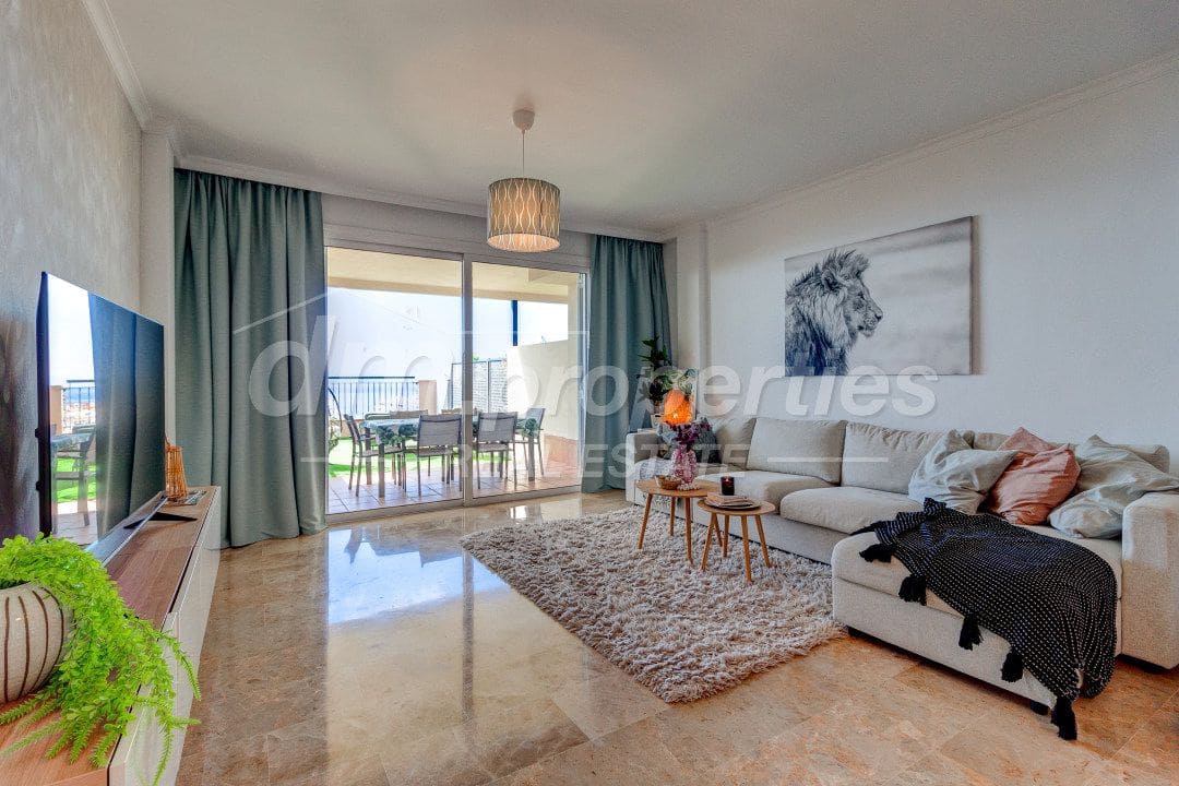 3 bedroom Terraced Villa for sale in Puerto Santiago with garage - € 550,000 (Ref: 9747733)