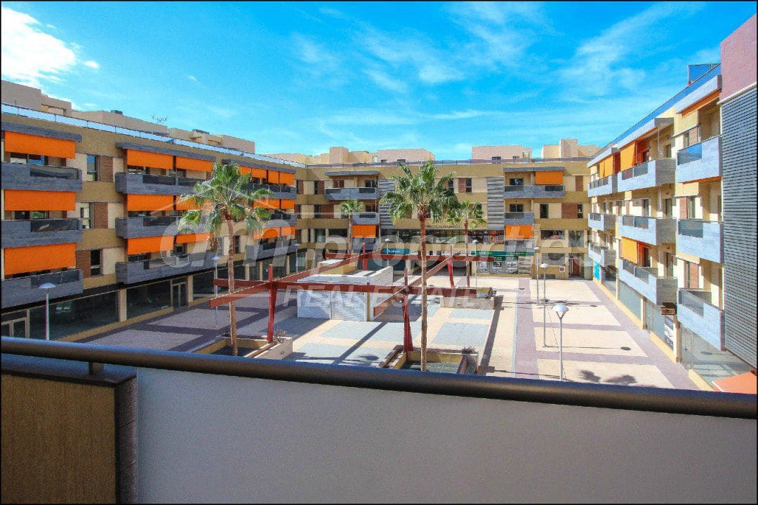 2 soverom Leilighet til salgs i Alcala med garasje - € 295 000 (Ref: 9747734)