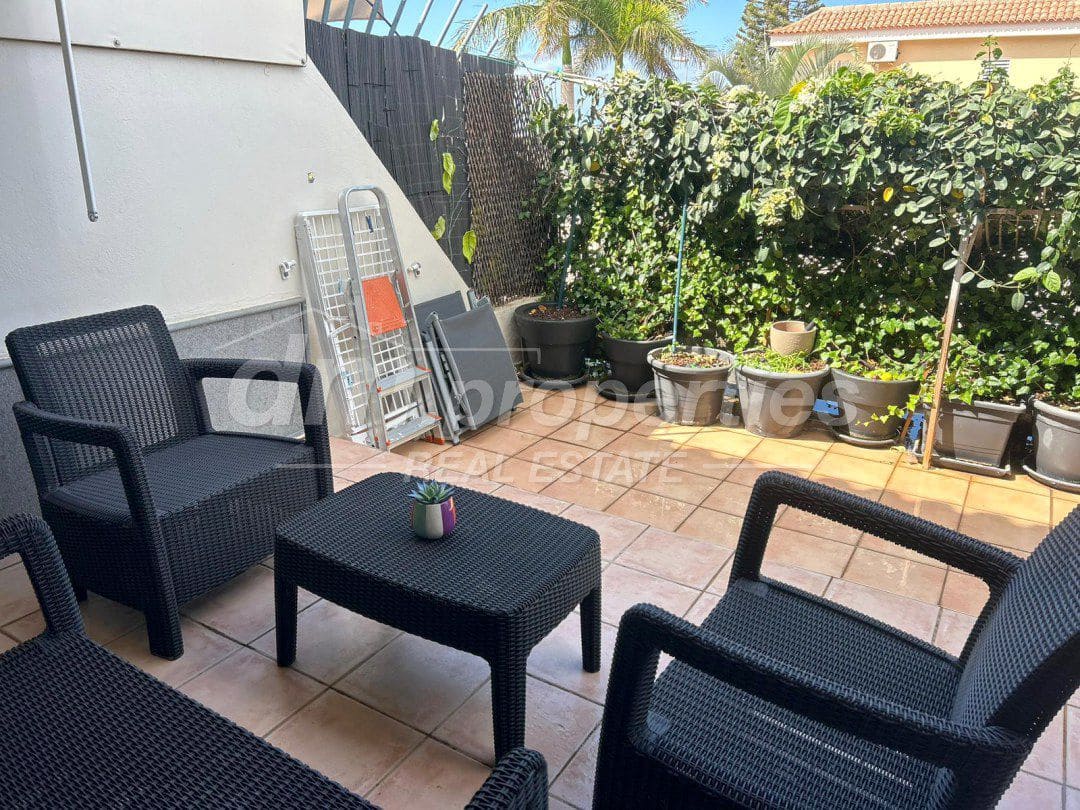 3 sovrum Radhus till salu i El Madronal - 475 000 € (Ref: 9747735)