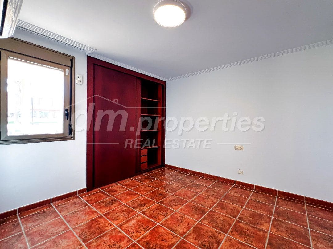 3 soveværelse Rækkehus til salg i La Tejita med garage - € 650.000 (Ref: 9747736)