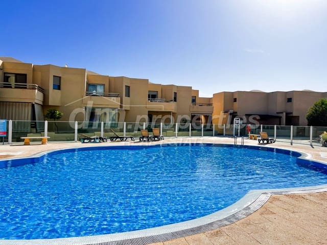 3 soveværelse Rækkehus til salg i La Tejita, Granadilla de Abona med garage - € 650.000 (Ref: 9747736)