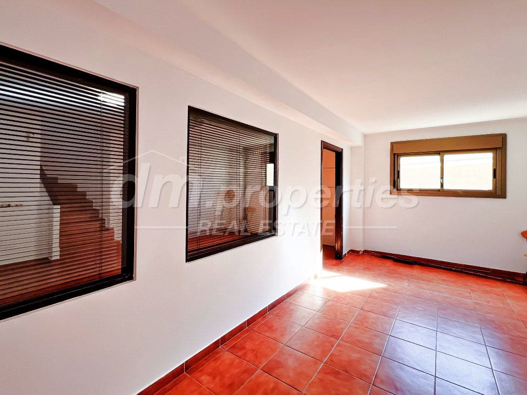 3 soveværelse Rækkehus til salg i La Tejita med garage - € 650.000 (Ref: 9747736)