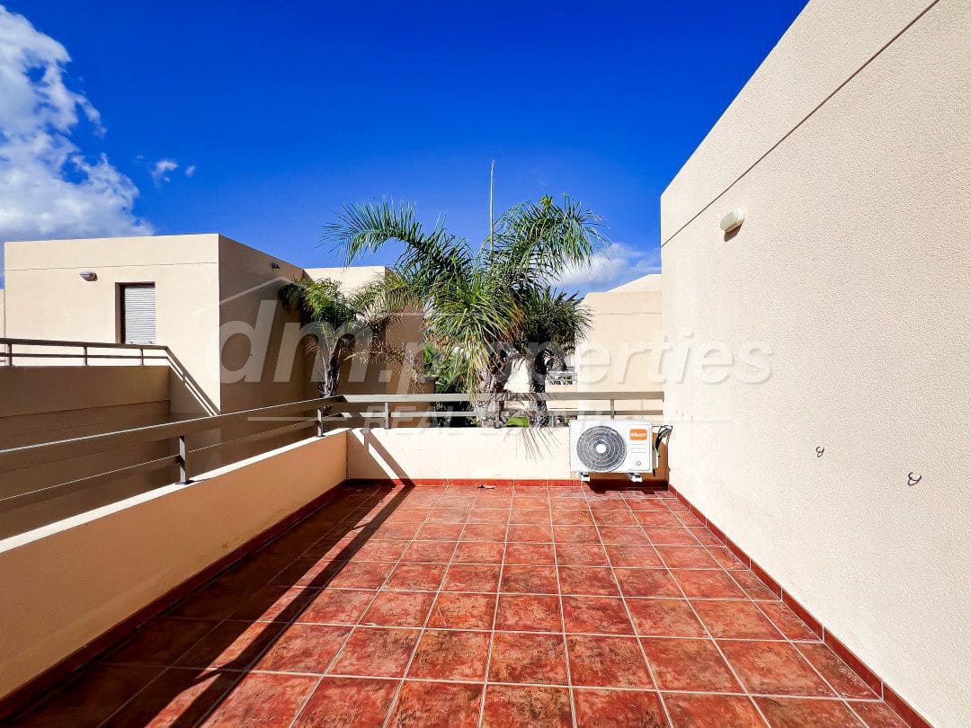 3 soveværelse Rækkehus til salg i La Tejita med garage - € 650.000 (Ref: 9747736)