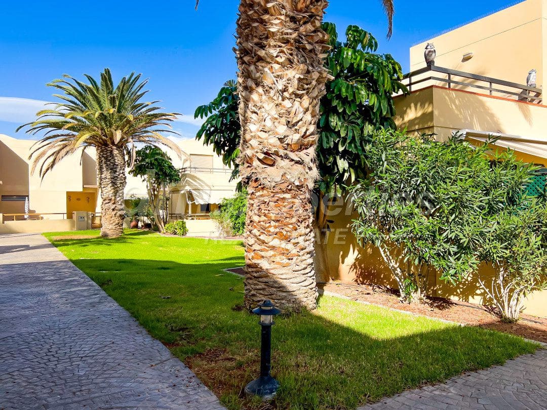 3 soveværelse Rækkehus til salg i La Tejita med garage - € 650.000 (Ref: 9747736)