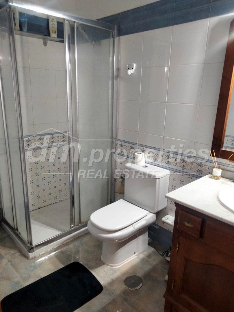 Apartamento de 3 habitaciones en Los Cristianos en venta con garaje - 585.000 € (Ref: 9751812)