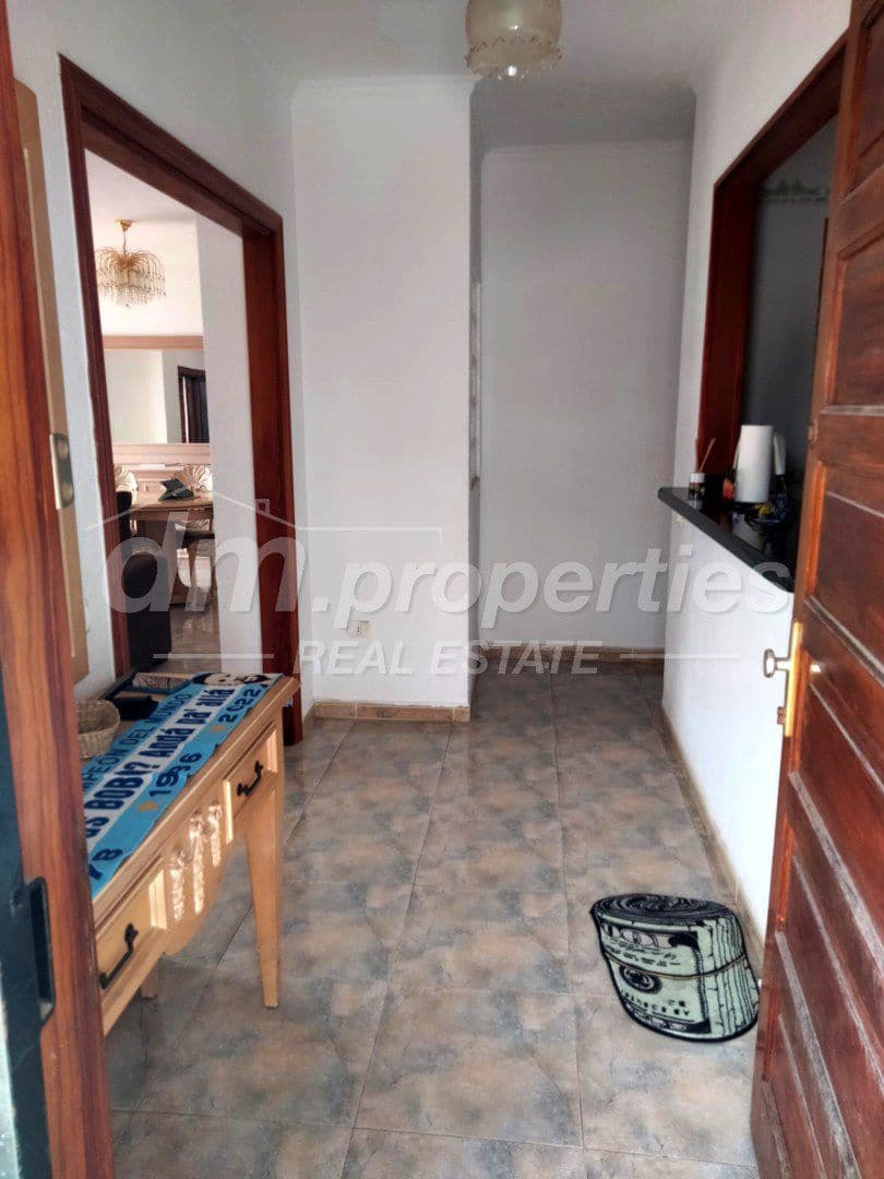 Apartamento de 3 habitaciones en Los Cristianos en venta con garaje - 585.000 € (Ref: 9751812)