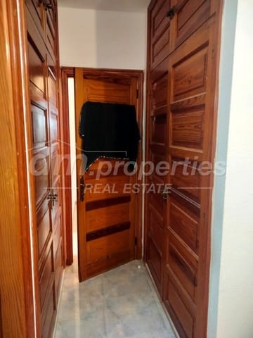 Apartamento de 3 habitaciones en Los Cristianos, Arona en venta con garaje - 585.000 € (Ref: 9751812)