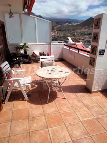Apartamento de 3 habitaciones en Los Cristianos, Arona en venta con garaje - 585.000 € (Ref: 9751812)