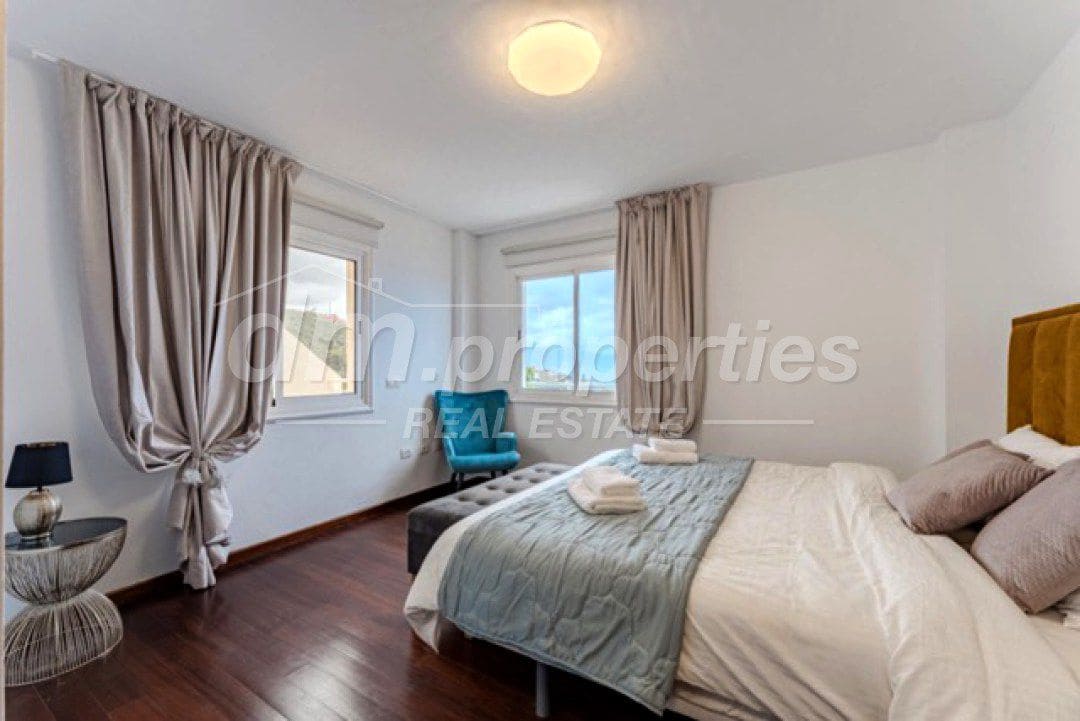 8 soverom Villa til salgs i El Sauzal - € 2 800 000 (Ref: 9751816)