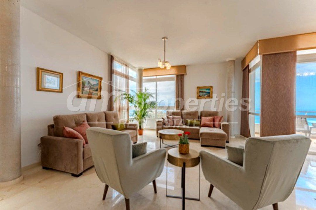 8 soverom Villa til salgs i El Sauzal - € 2 800 000 (Ref: 9751816)