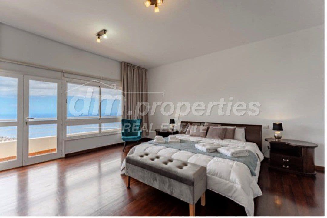 8 soverom Villa til salgs i El Sauzal - € 2 800 000 (Ref: 9751816)