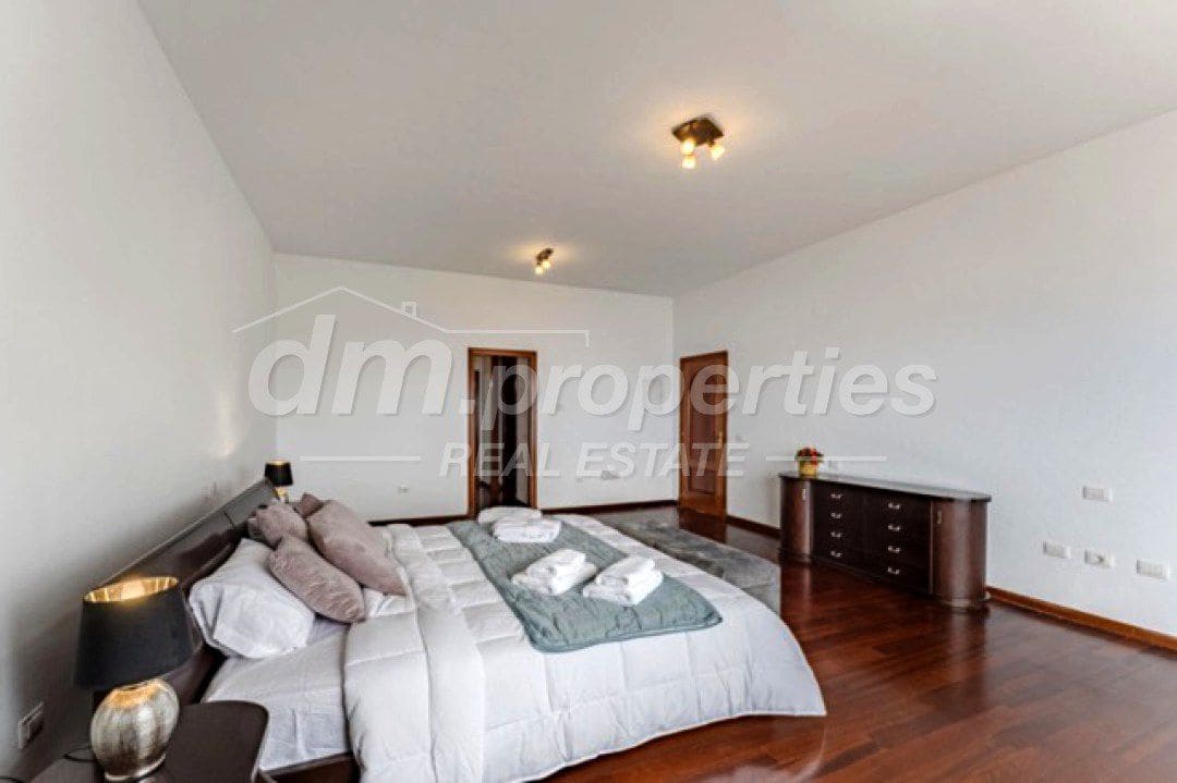 8 soverom Villa til salgs i El Sauzal - € 2 800 000 (Ref: 9751816)