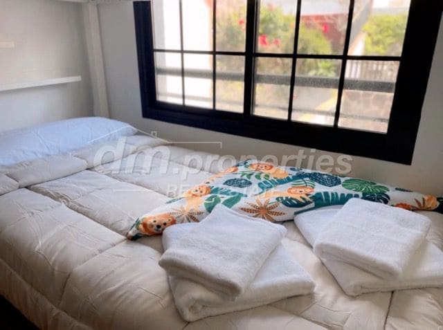 4 soverom Villa til salgs i El Sauzal med garasje - € 590 000 (Ref: 9751818)