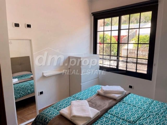 4 soverom Villa til salgs i El Sauzal med garasje - € 590 000 (Ref: 9751818)