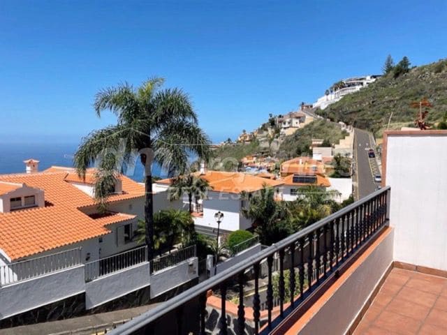 4 soverom Villa til salgs i El Sauzal med garasje - € 590 000 (Ref: 9751818)