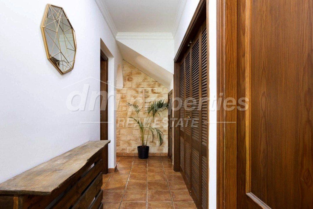 4 sovrum Villa till salu i El Sauzal med garage - 590 000 € (Ref: 9751818)