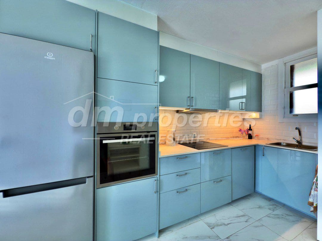 1 slaapkamer Appartement te koop in Los Cristianos - € 425.000 (Ref: 9751822)