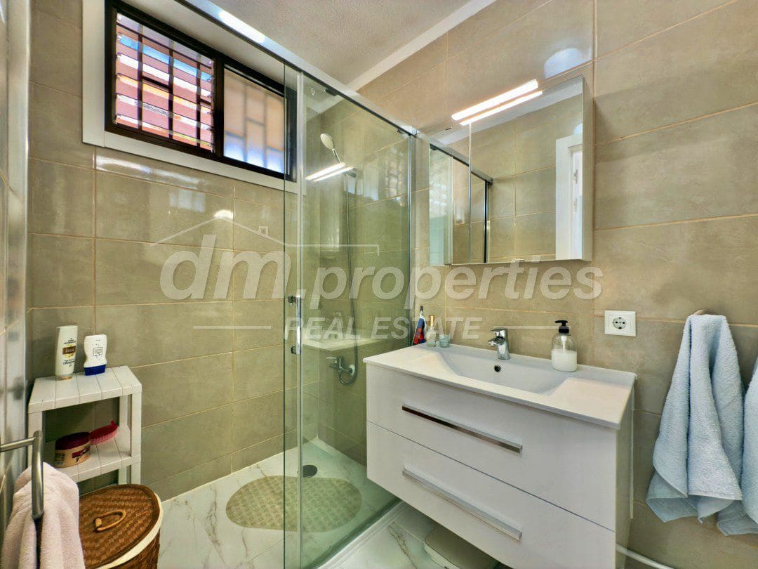 1 slaapkamer Appartement te koop in Los Cristianos - € 425.000 (Ref: 9751822)