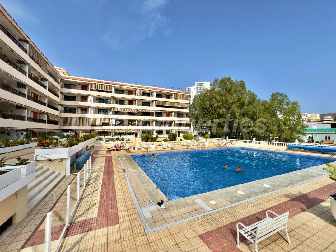 1 slaapkamer Appartement te koop in Los Cristianos - € 425.000 (Ref: 9751822)