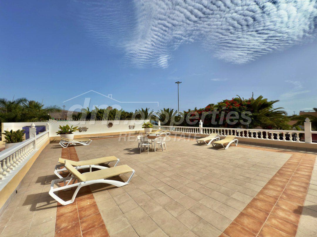 1 slaapkamer Appartement te koop in Los Cristianos - € 425.000 (Ref: 9751822)