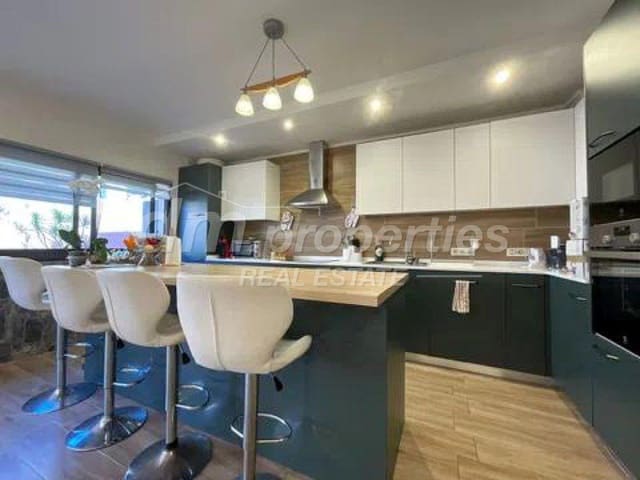 3 camera da letto Villetta a Schiera in vendita in Casco Urbano, Adeje con garage - 575.000 € (Rif: 9751823)